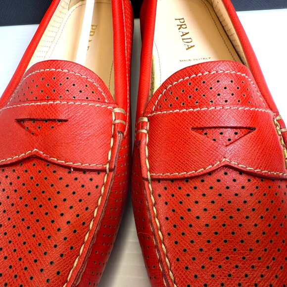 Prada Calzature Red Leather Loafers size 37/ 6.5 or 7 - Picture 4 of 15